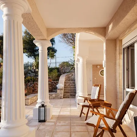 Ferienhaus Paparouna *